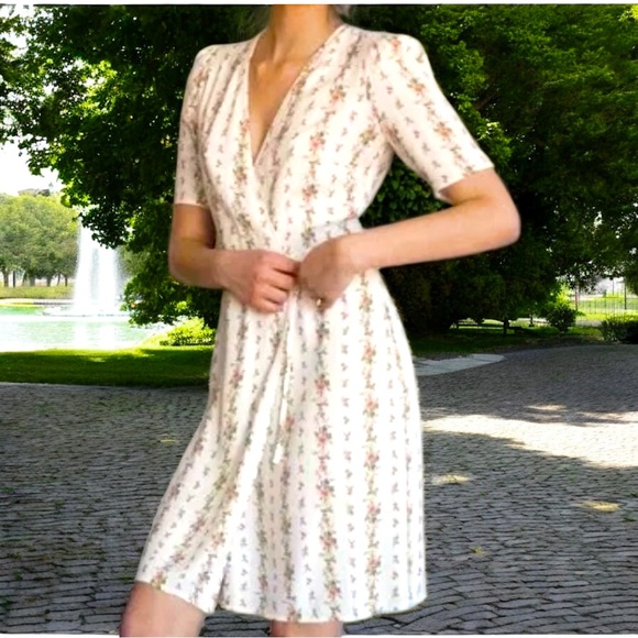 Reformation Laurent Midi Dress in Poppy Seeds, Size: L (NWOT)